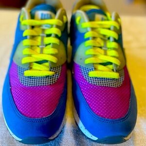 Undefeated x Aur Max 90. Size 8